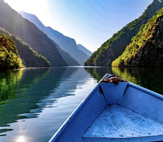 Komani Lake